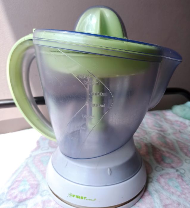 Електрическа сокоизтисквачка