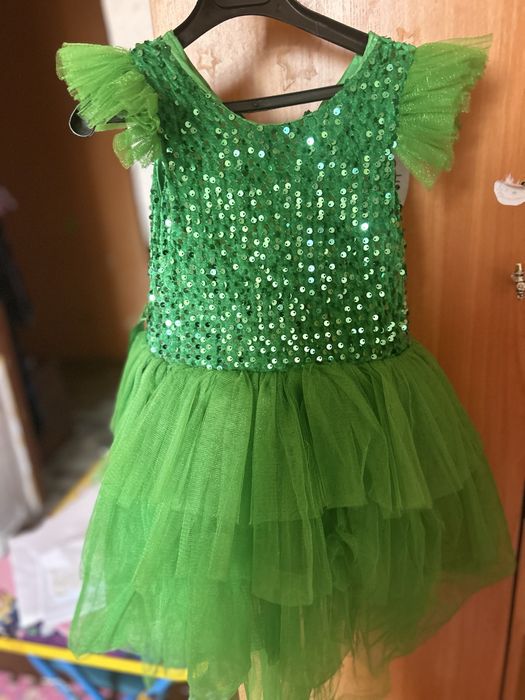 Платье для девочку 4-5 лет