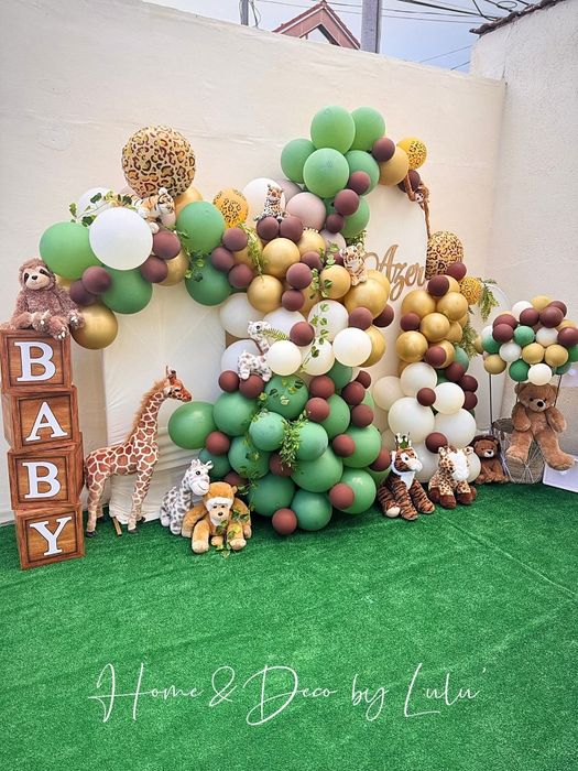 Girafa plus evenimente/ PhitoCorner Jungle