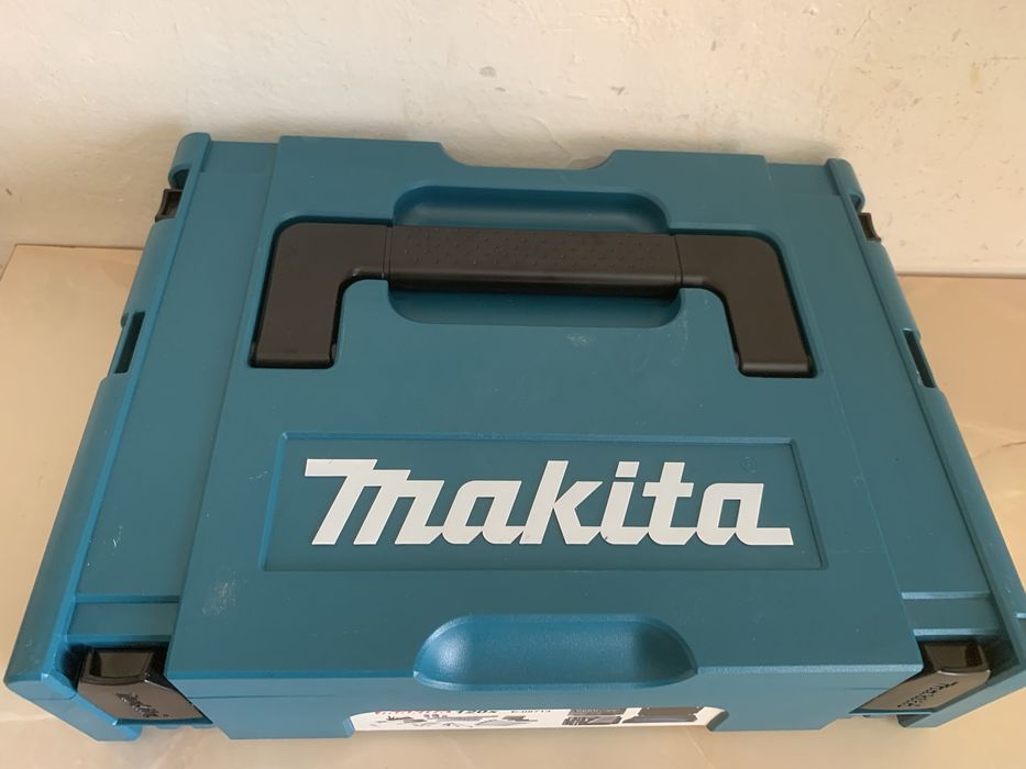 Makita 120x trusa de chei