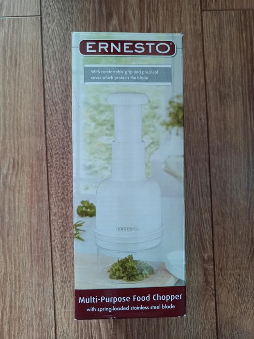 Tocator maruntitor de legume Ernesto