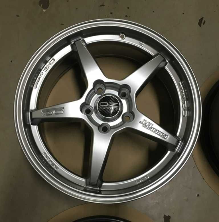 OZ Racing - 8x17 / 5x112