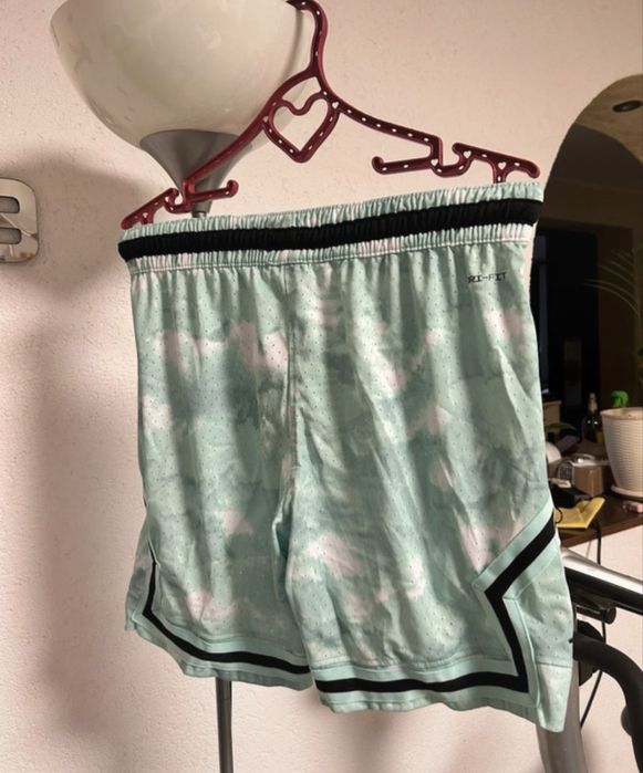 Pantaloni scurți băieți Jordan mărimea M