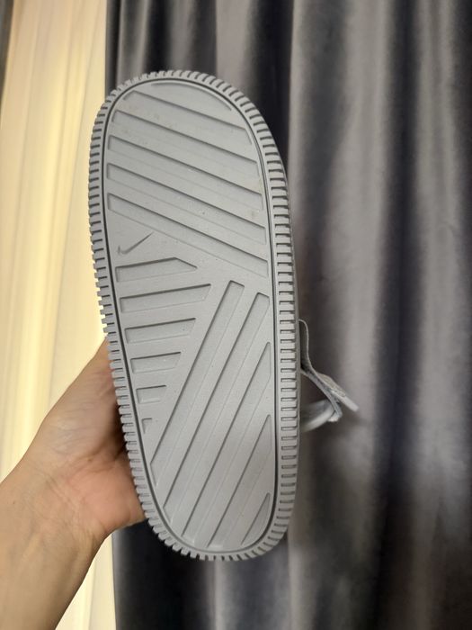 Noi Papuci Nike Calm Mule Dama Marimea 38,5