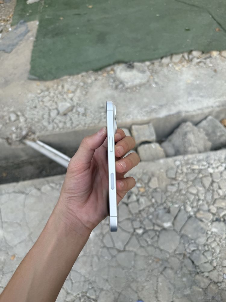 Iphone 16 Ideal.