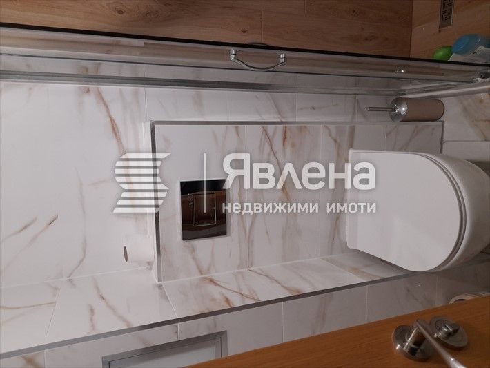 Продава се Тристаен апартамент в Пловдив, Кючук Париж - 81 кв.м за 2099 €/кв.м - Снимка #4
