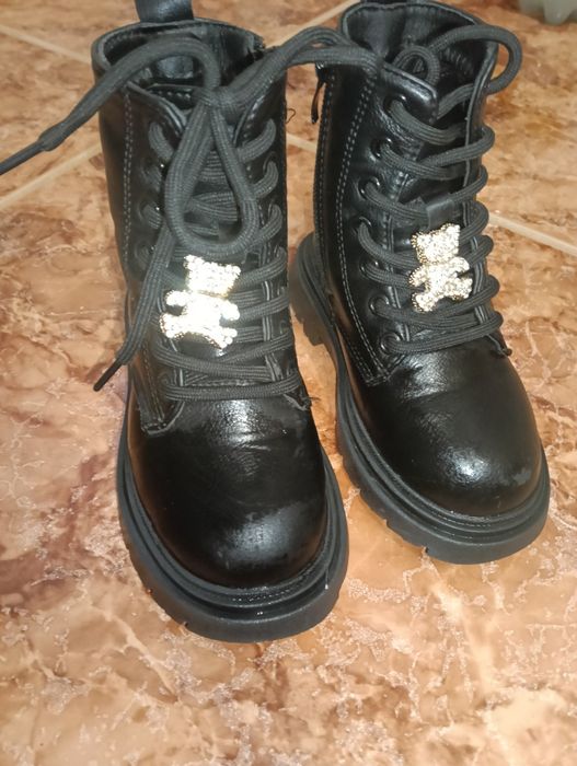 Ghete negre îmblănite fetite