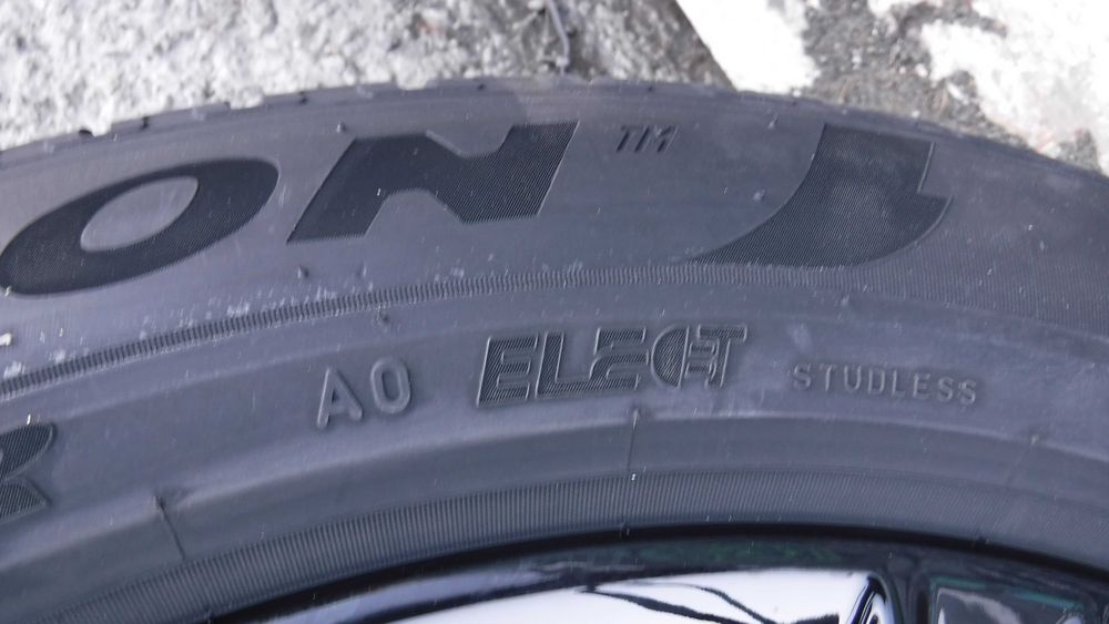 255 50 19 Iarna NOII  Pirelli Scorpion Winter (seal inside ) dot 2821