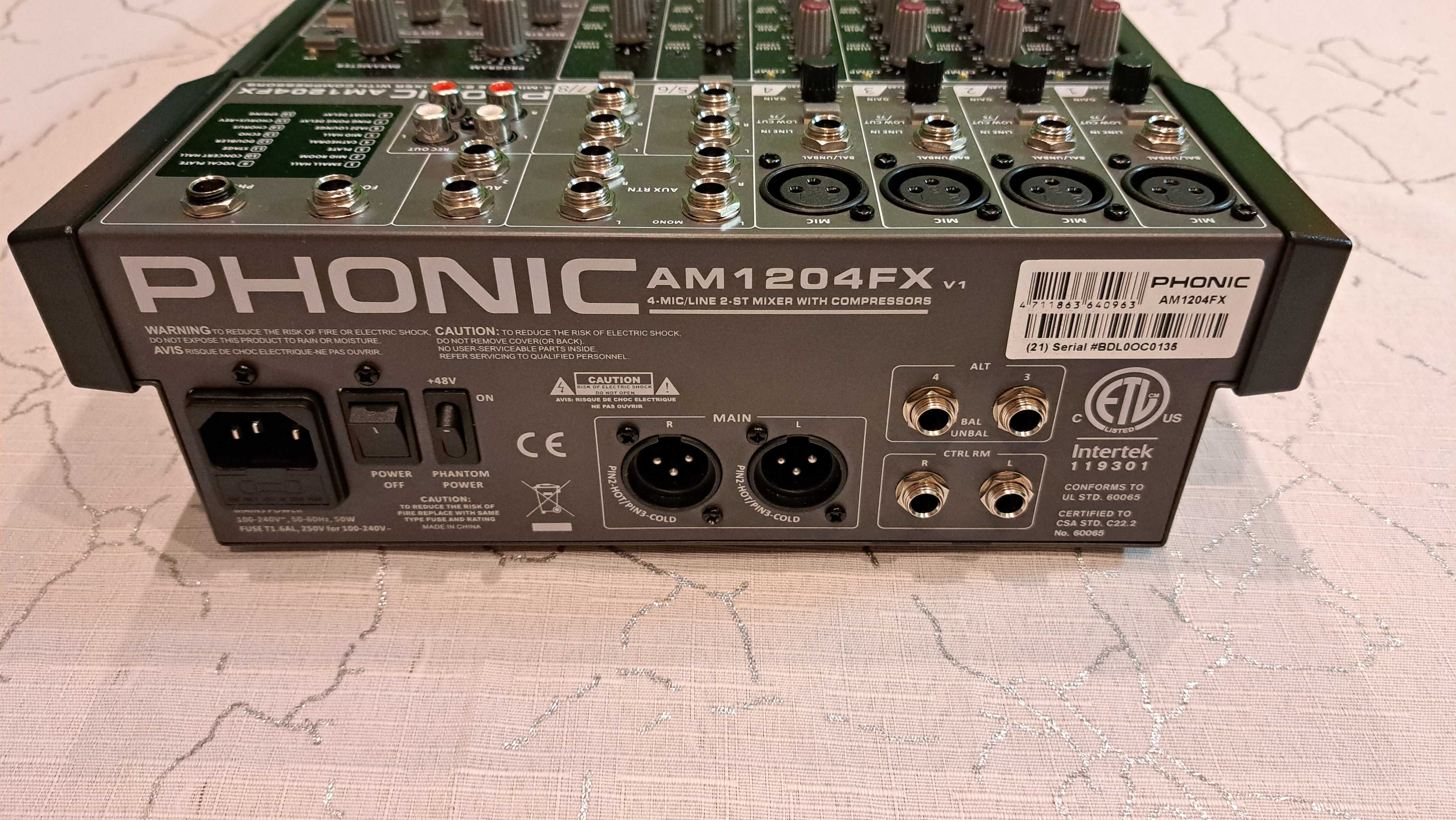 Phonic AM1204FX - аудио миксер