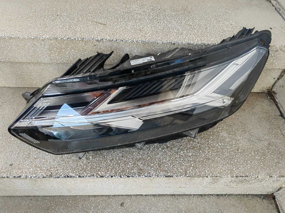 Фар Dacia Sandero LED ляв/Фар Dacia Logan/Фар Dacia Jogger Оригинален