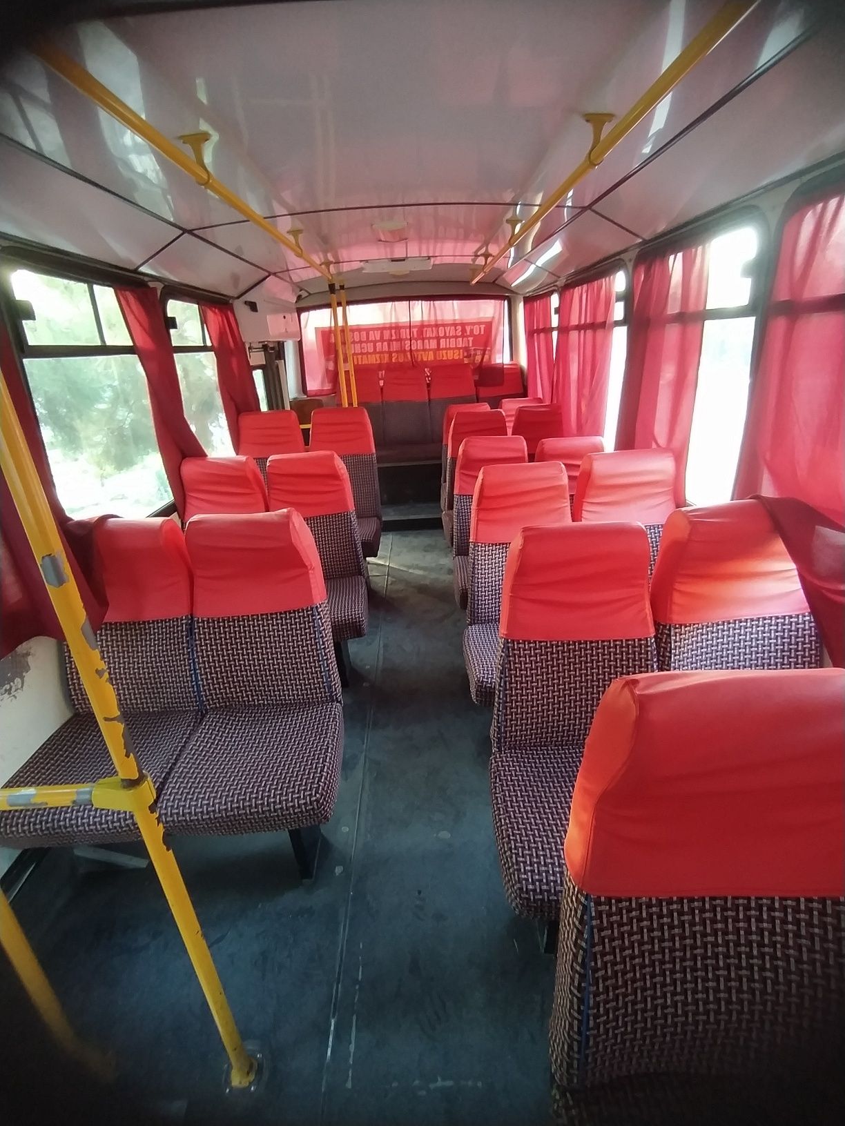 Isuzu avtobus xizmati