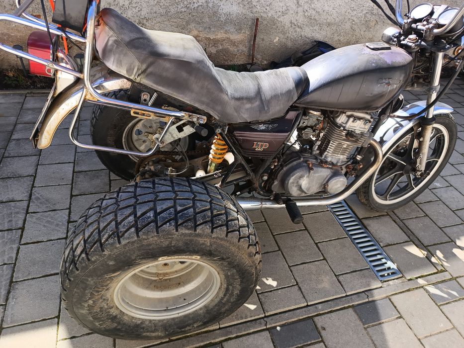 Triciclu Kawasaki