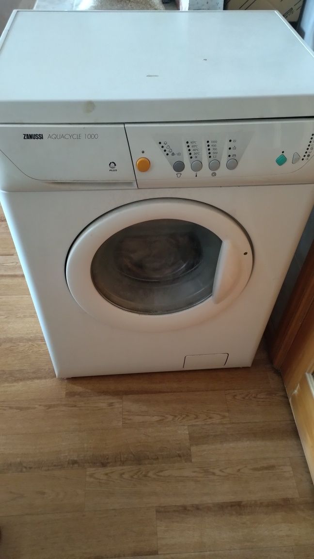 Zanussi FE 1024 N на запчасти