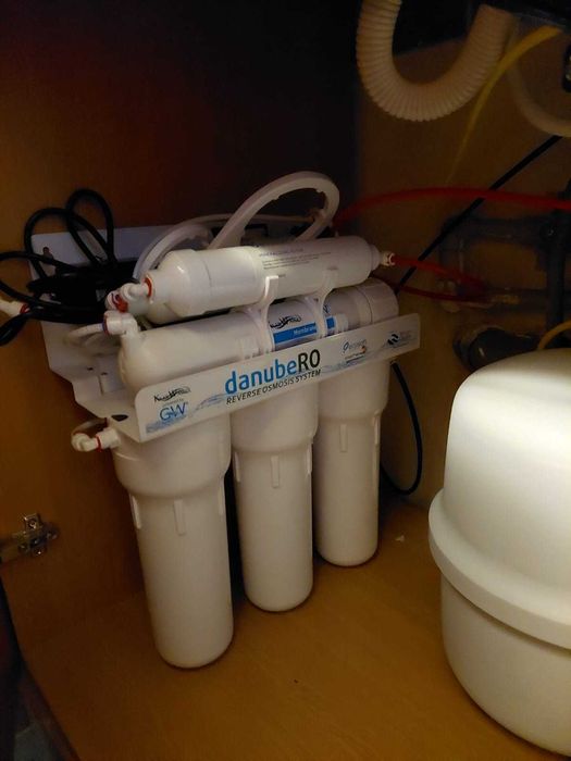Sistem purificare apă DanubeRO: Osmoză inversă cu remineralizare+pompă