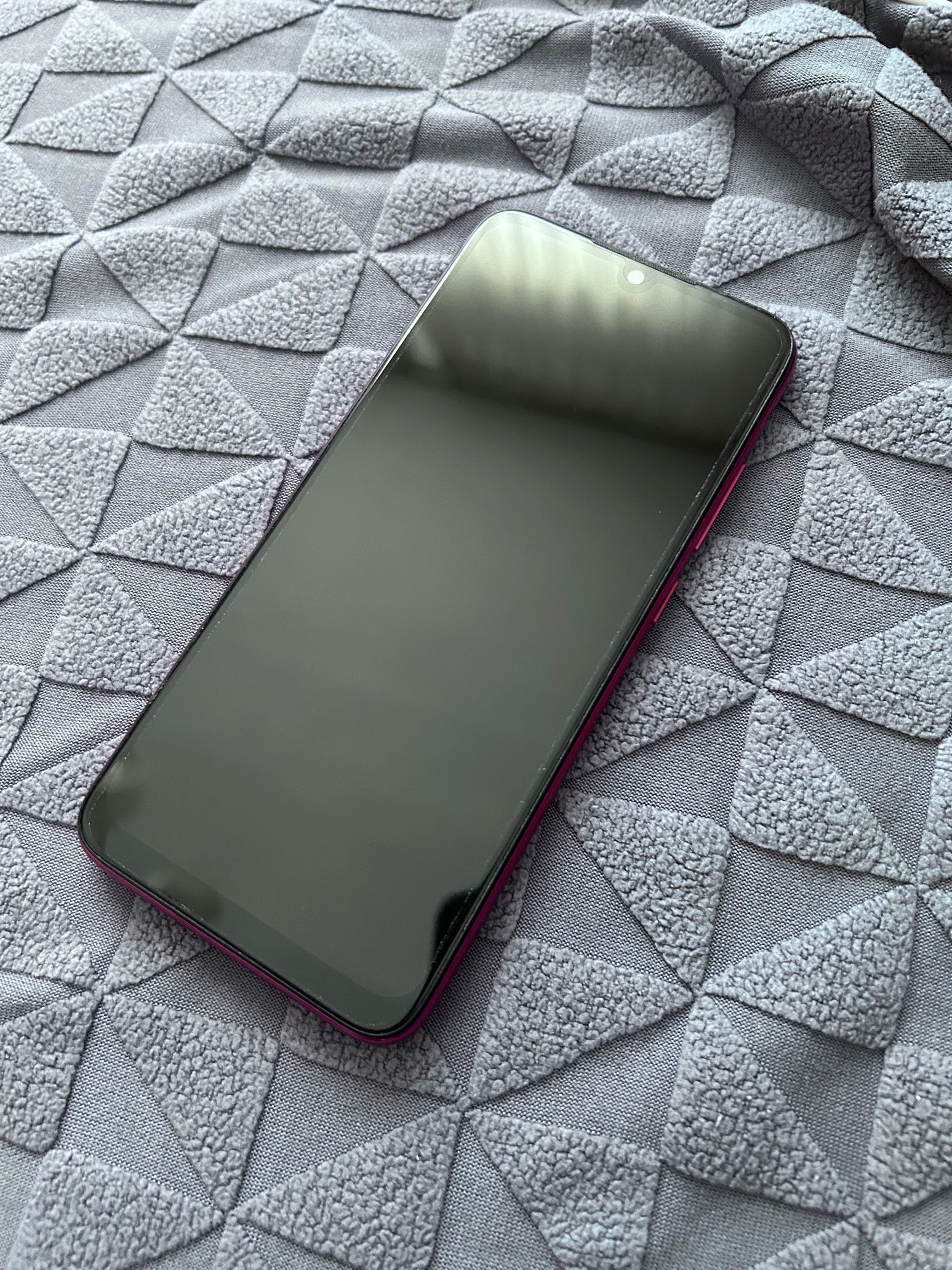 Redmi Note 7 смартфон