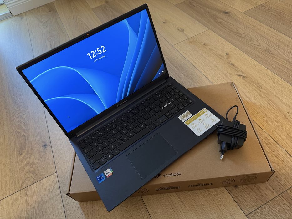 Vand Laptop ASUS i7 / 16GB / 1TB SSD