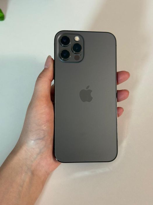 iPhone 12 Pro 128GB Graphite