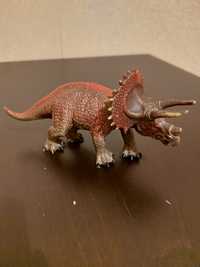 Динозавры для детей трицератопс