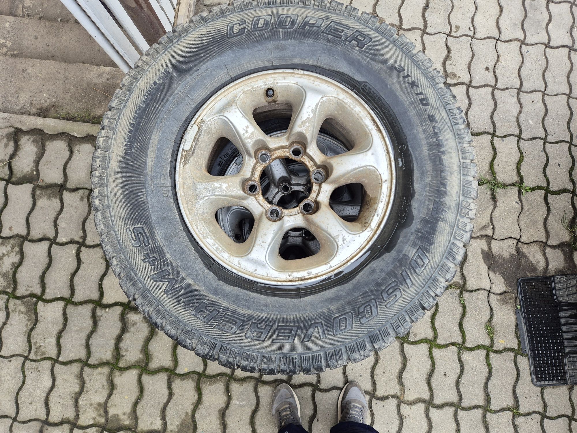 Anvelopa / Cauciuc Cooper Discover M+S 265 / 75  R15