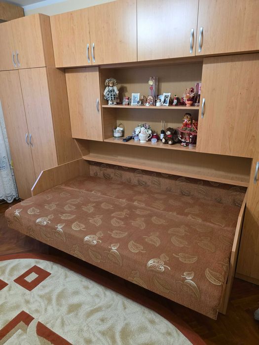 Ocazie!!! Vand canapea extensibila in stare imoecabila