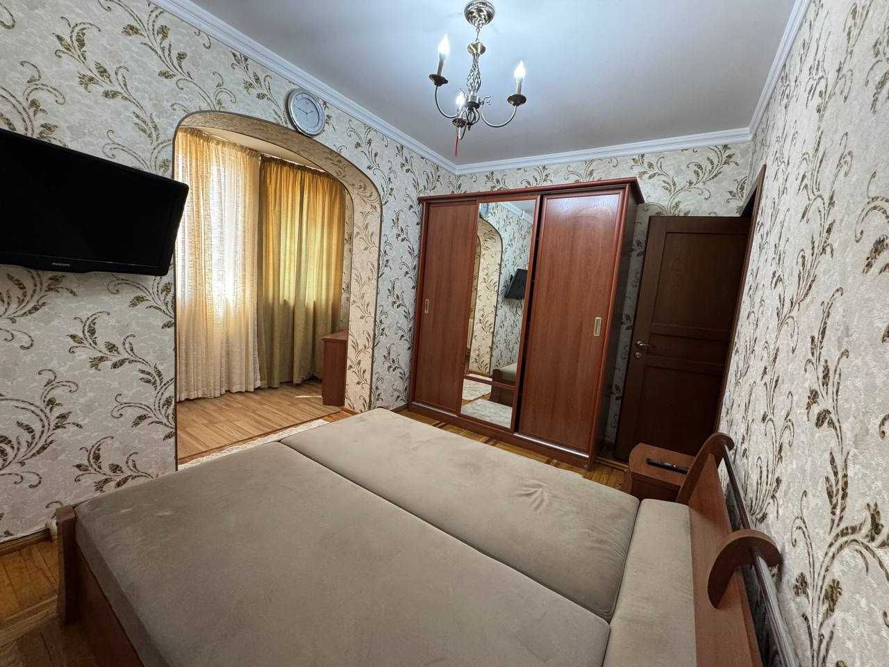 3-х комнатная квартира по ул. Афросиеб (ремонт средний) ID: 2665