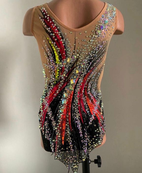 гимнастический купальник