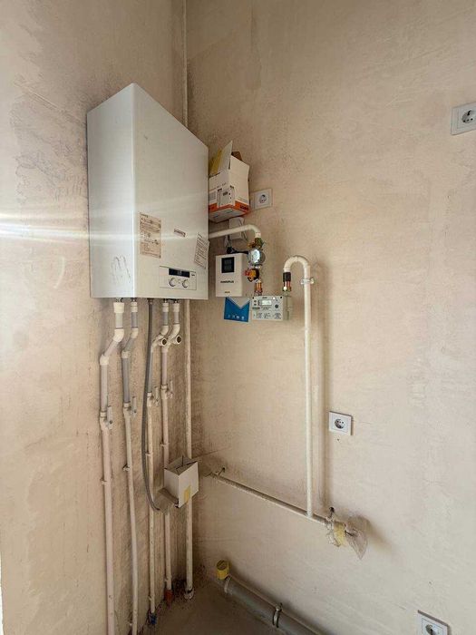 OzMahal 2 комнатная квартира без ремонта, ор-р Новомосковская