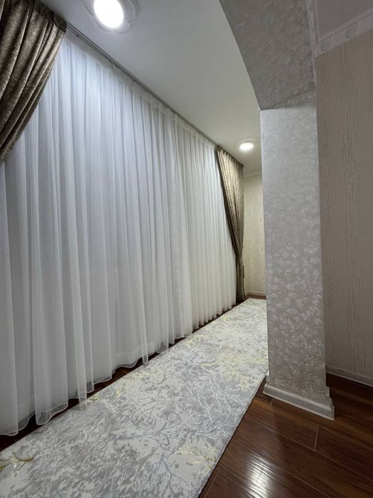 Продается 2 комнатная квартира. Юнусабад-11. ТЦ Мегапланет