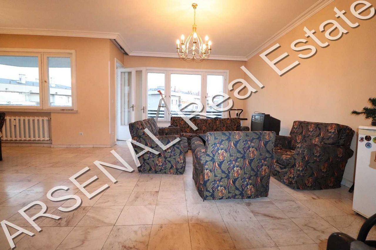 Дава се под наем Многостаен апартамент в София, Редута - 145 кв.м за 600 € - Снимка #5