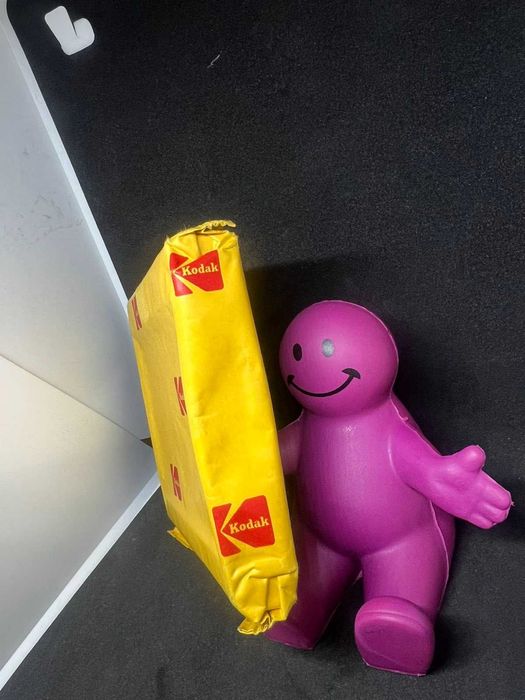 стара неразопакована касета Kodak за моментни снимки