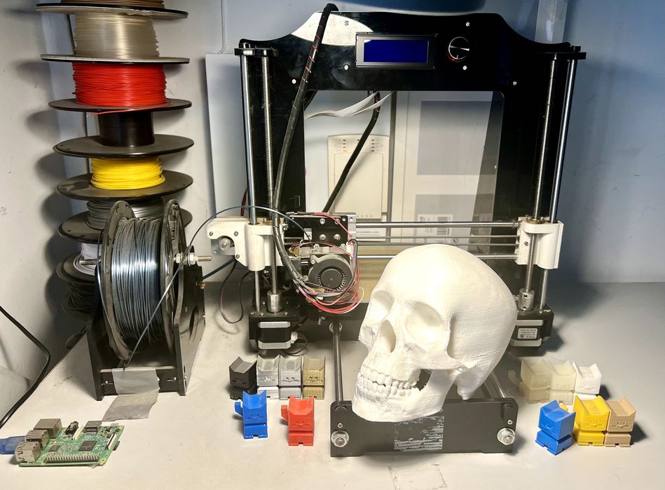 Сглобен 3D принтер Prusa