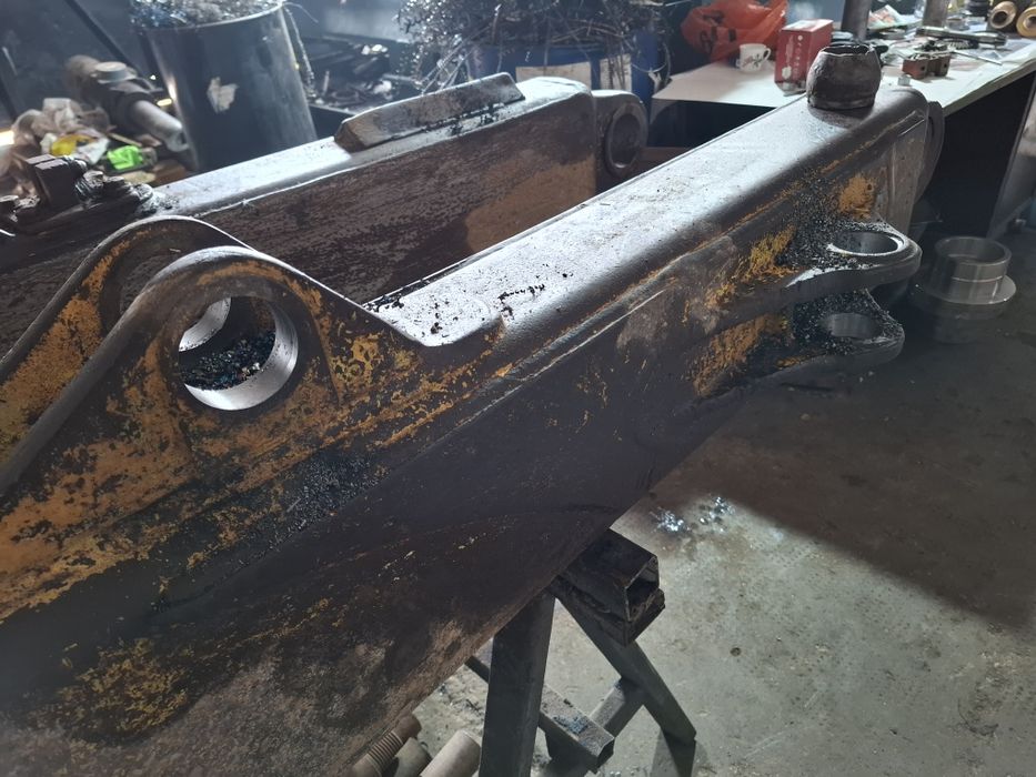 Axe bucsi pinioane piese de strung freza sudura co2ArgonReconditionare