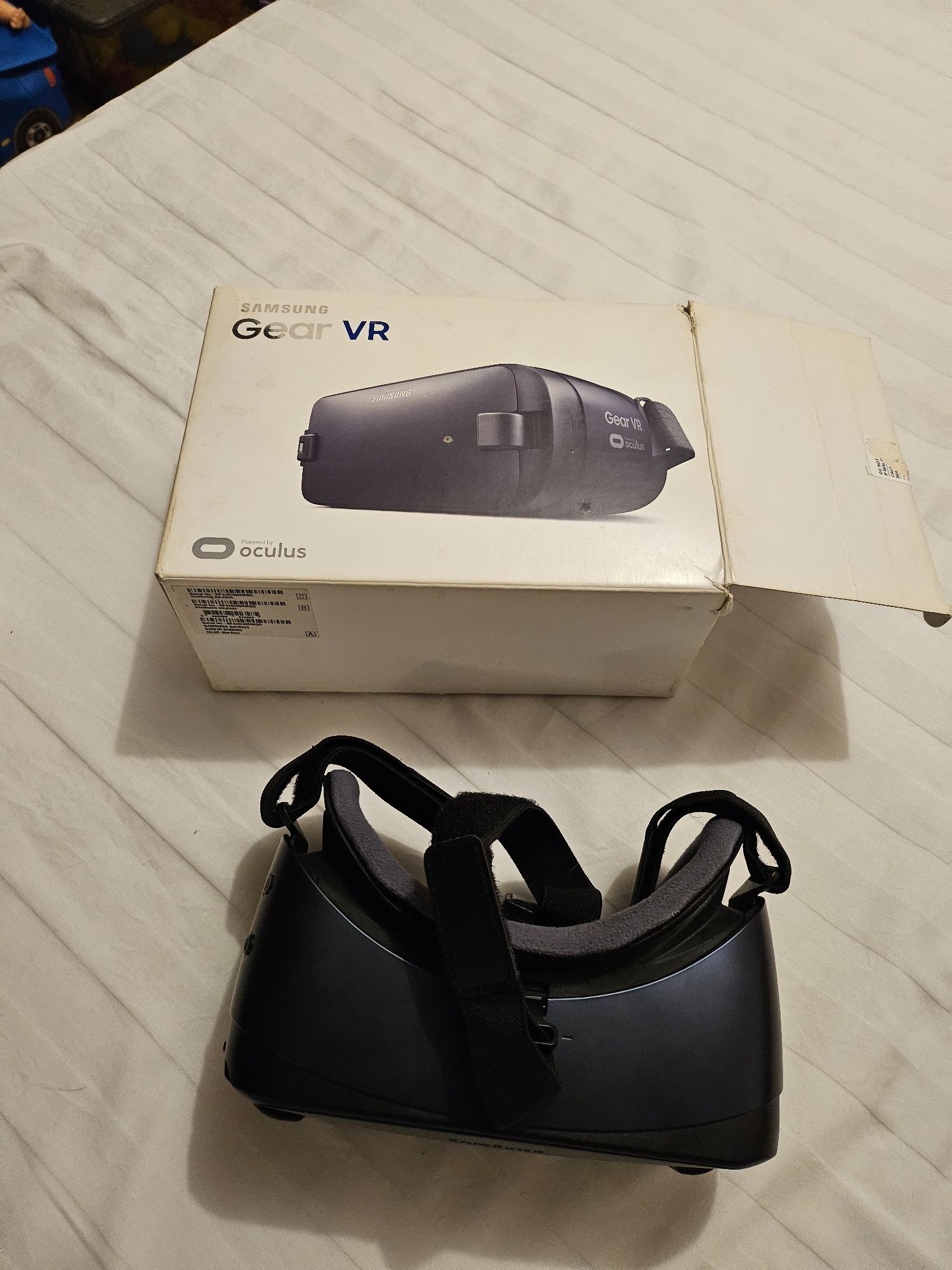 Ochelari Gear VR compatibil cu S6 si S7