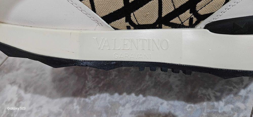 Мъжки маратонки VALENTINO от естествена кожа, номер 45, чисто нови