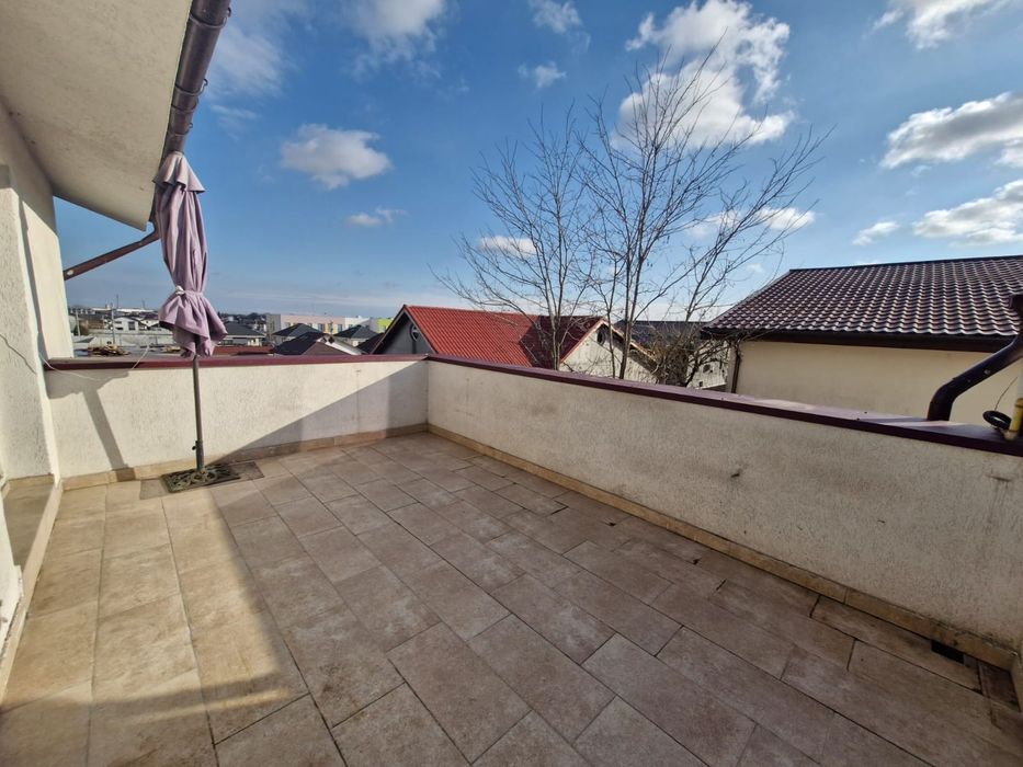 Apartament 2 camere, oras Pantelimon, loc parcare, incalzire pard