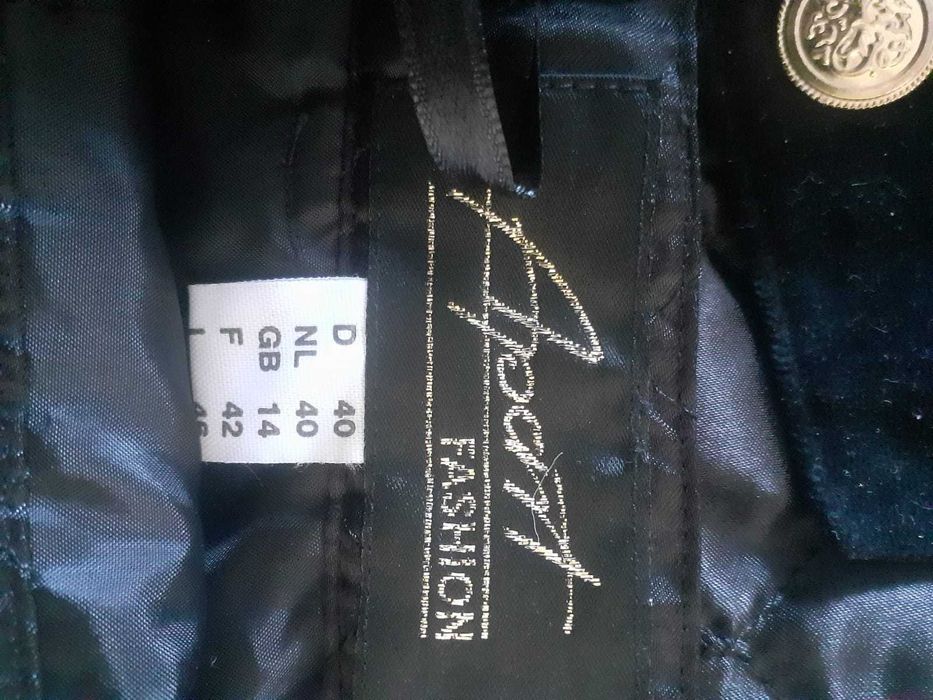 set    din  2  piese