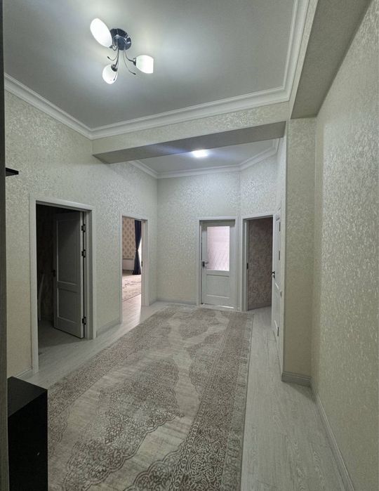 Срочно продаётся квартира Метро Мирзо Улугбек 10-квартил новастиройка