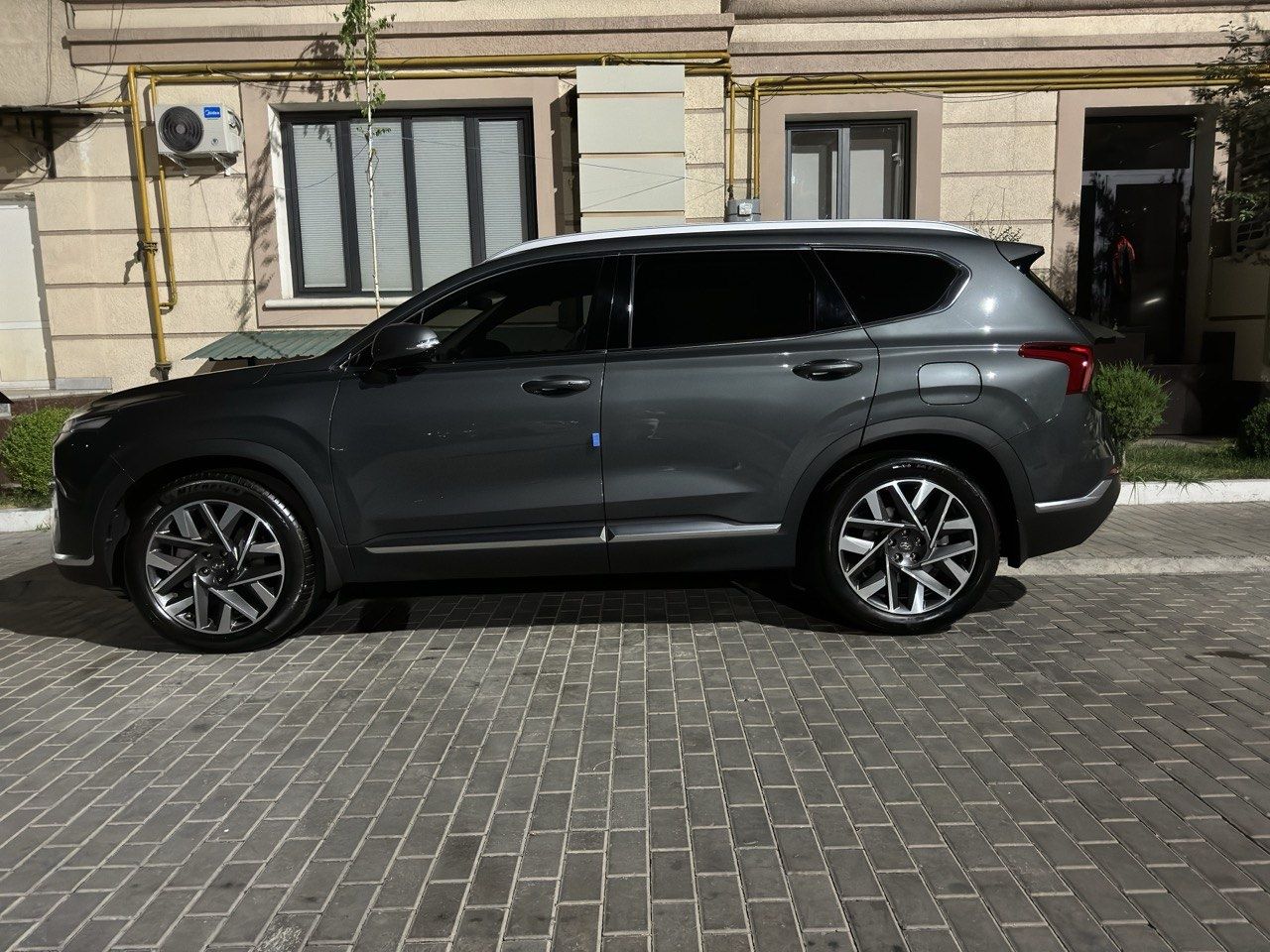 Hyundai SantaFe sotiladi 2022 yil