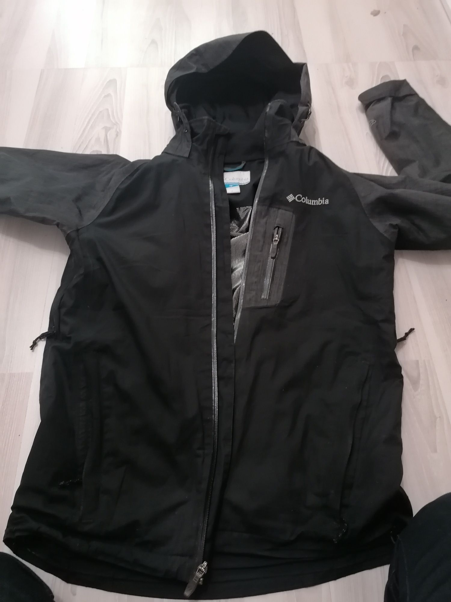 Geaca Columbia, Omni tech, Waterproof, Mărime M