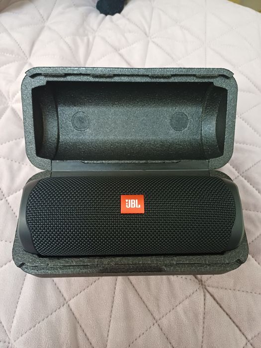 Vand boxa portabila JBL originala