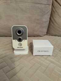 IP камера Hikvision DS-2CD2422FWD-IW