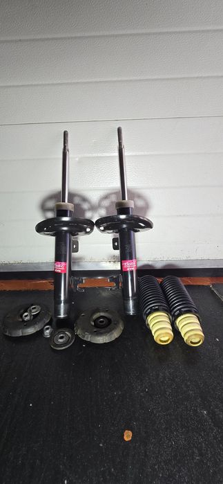 Amortizoare față Peugeot 301