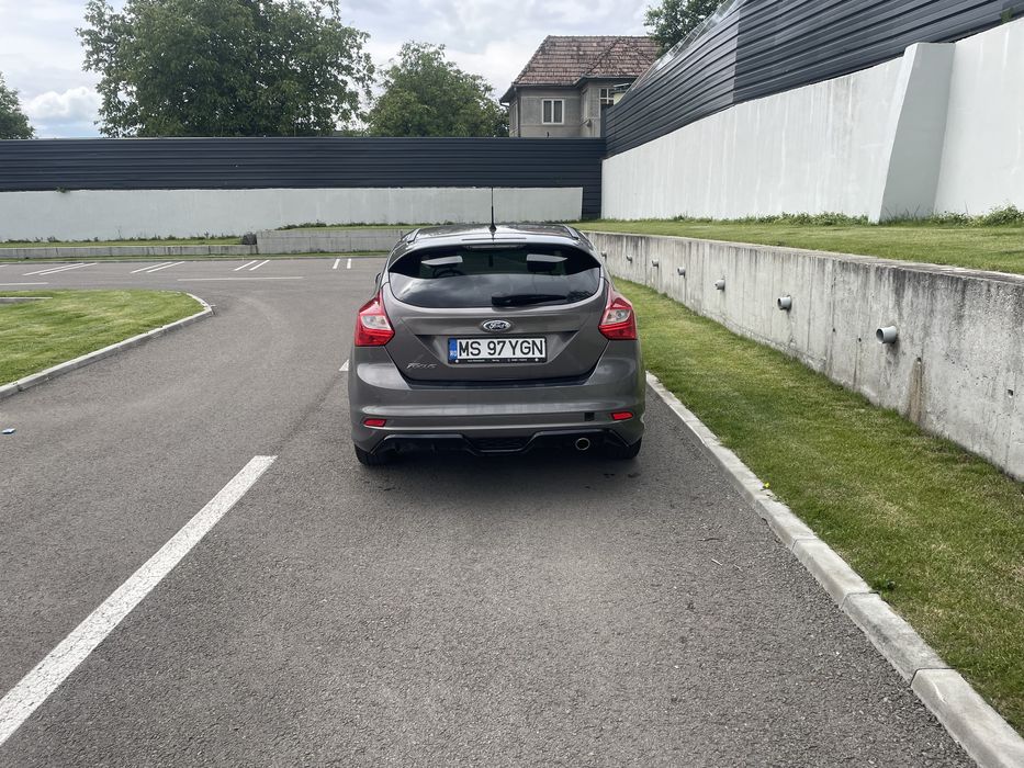 Ford Focus mk3 hatchback