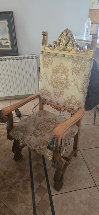 Masă si scaune Renașterea stejar