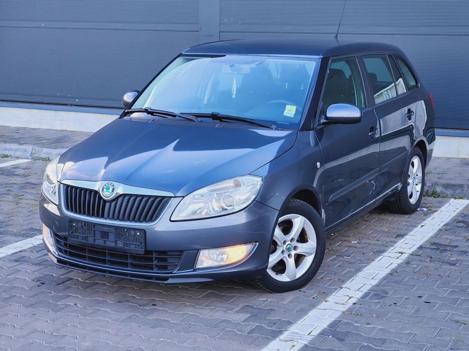 Skoda Fabia Skoda fabia 1.2 TDI Euro5 Anul fabricatiei 2011, Ac, Geamuri electric