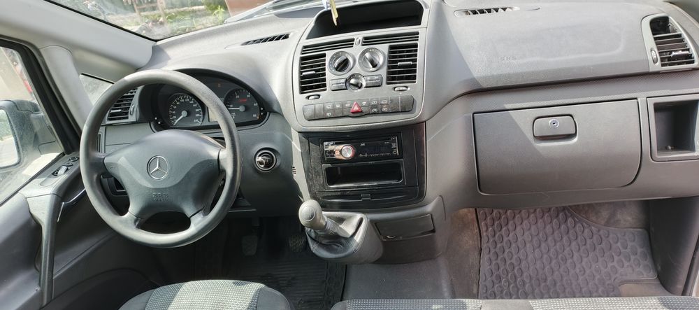 Mercedes vito 9 locuri Extra long euro5 2012