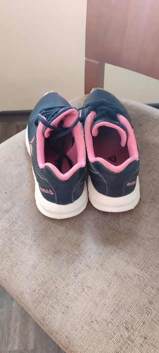 Маратонки Reebok размер 36,5