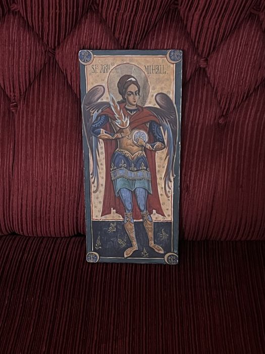 Icoane vechi, pe lemn, de valoare