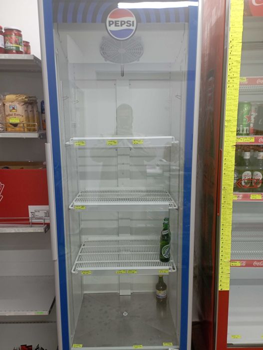 Vând Frigidere in stare foarte buna