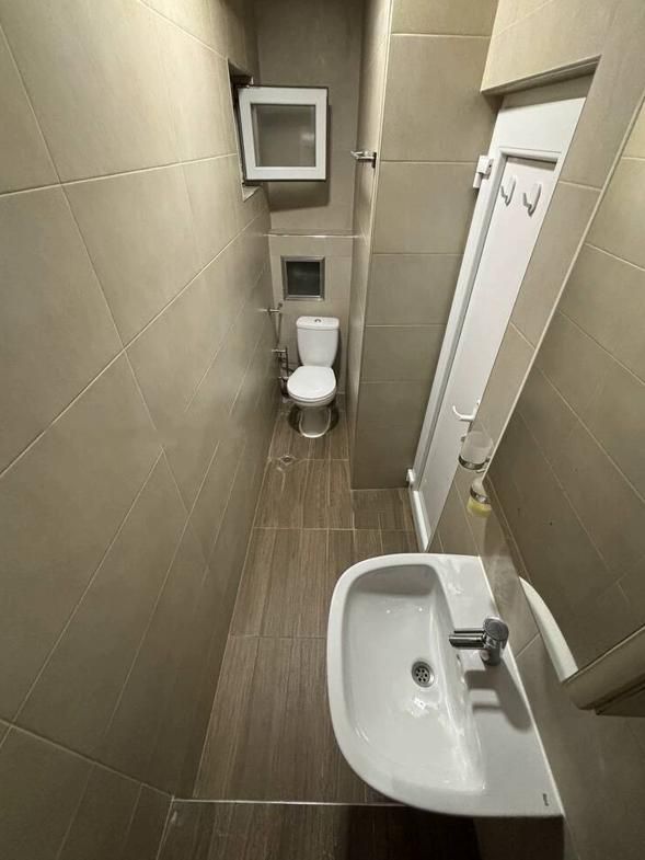 Дава се под наем Етаж от къща в Пловдив, Кършияка - 98 кв.м за 600 € - Снимка #4